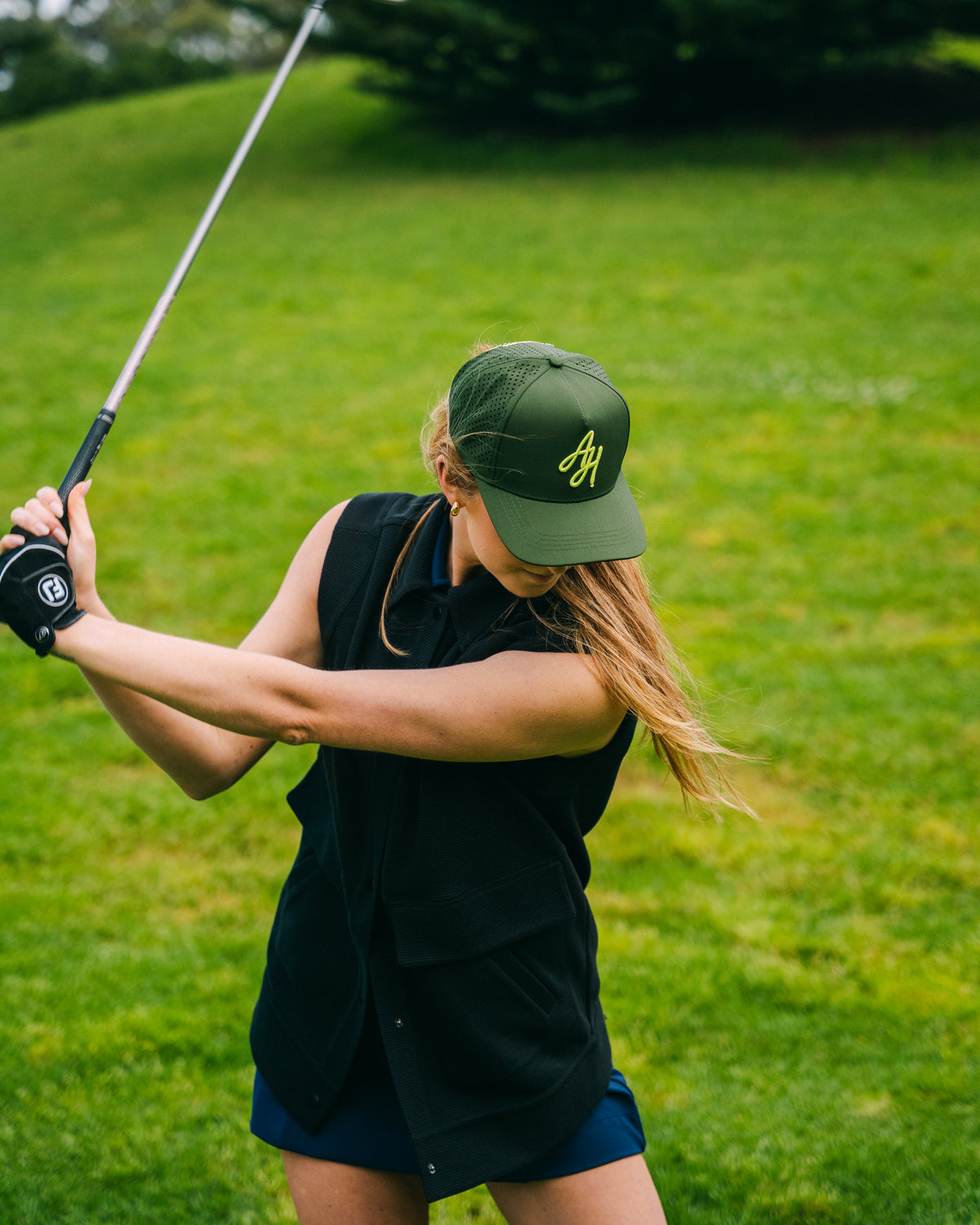 Perforated A-Frame Golf Hat (snapback)